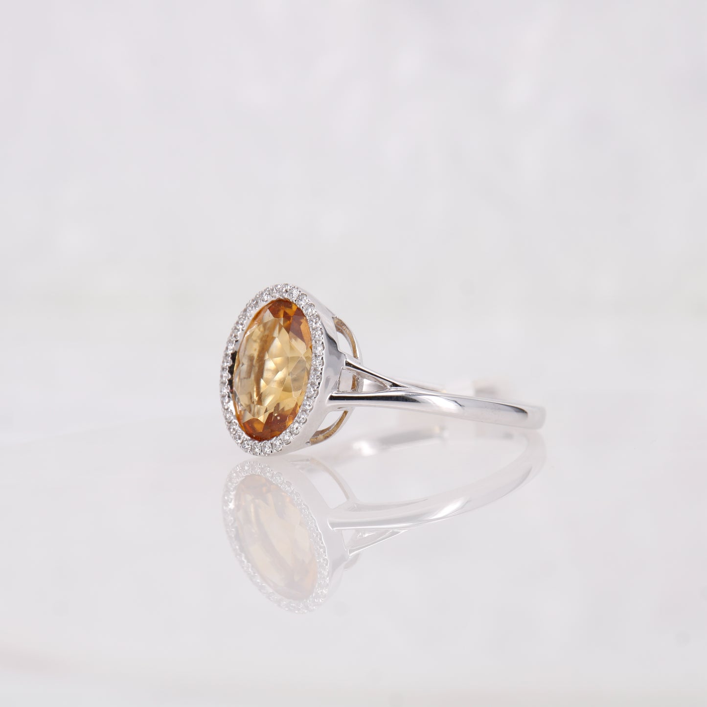 18ct White Gold Oval Cut Citrine and Diamond Ring