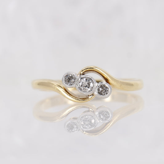 Antique Diamond Trilogy Ring, Vintage three stone diamond ring with twist detail. 18ct gold and platinum ring