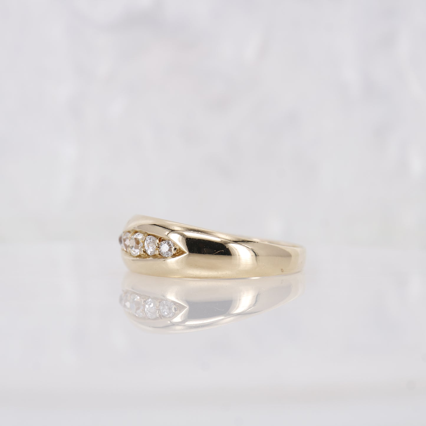 Vintage Diamond Gypsy Ring, 5 Old mine Cut Diamond Ring. 14ct secondhand vintage diamond wedding band.