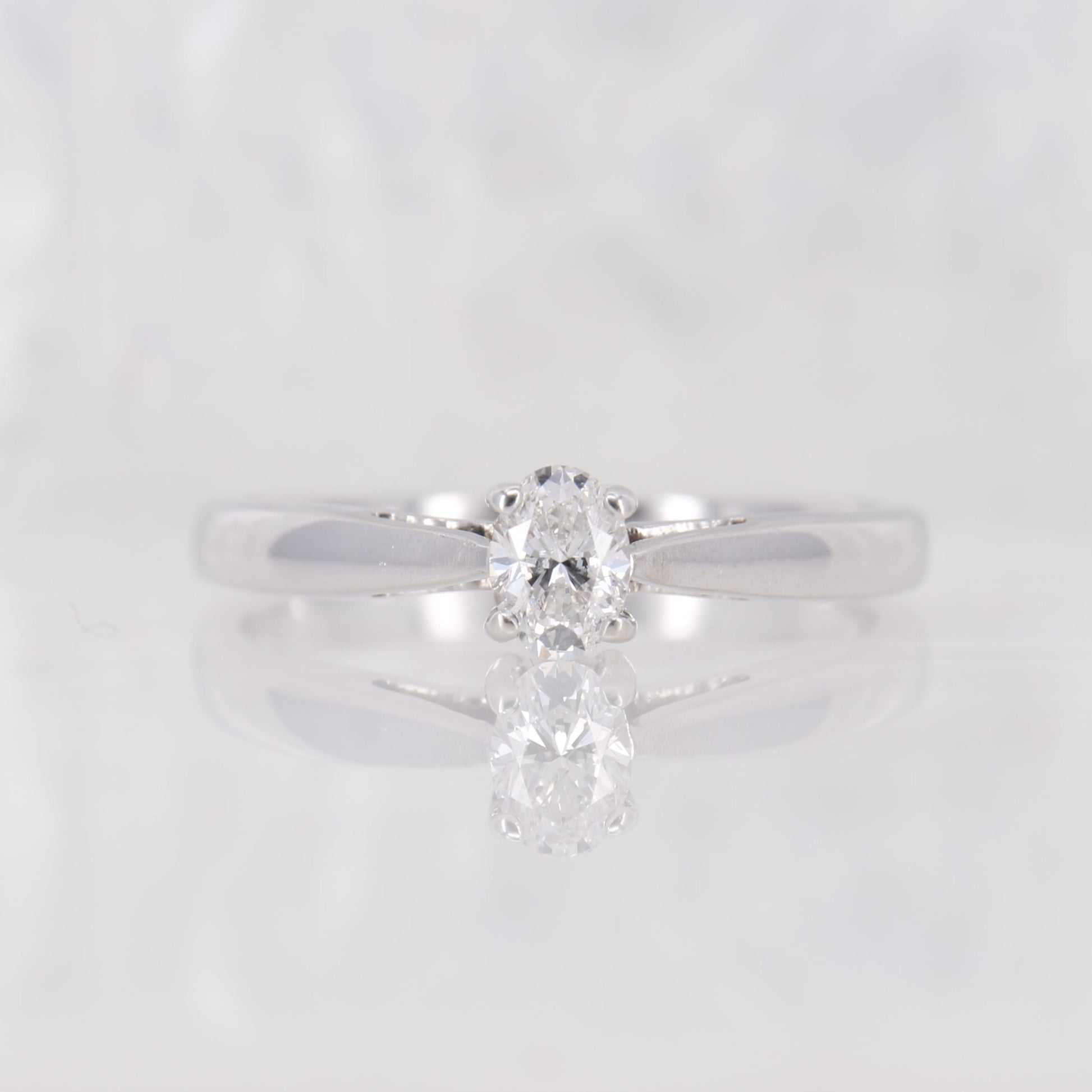 Secondhand Vintage Oval Cut Solitaire Engagement Ring, White gold Diamond Oval Diamond Ring.