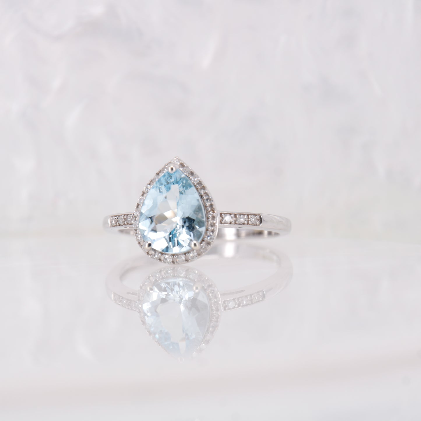 Secondhand Aquamarine and Diamond Ring 9ct White Gold, pear cut aquamarine gemstone.