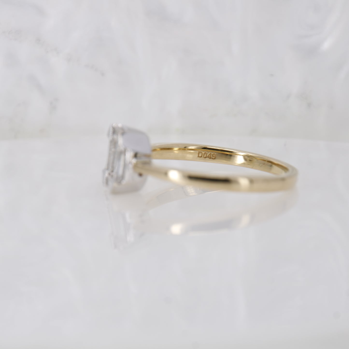 18ct Gold Baguette Cut Diamond Cluster Ring