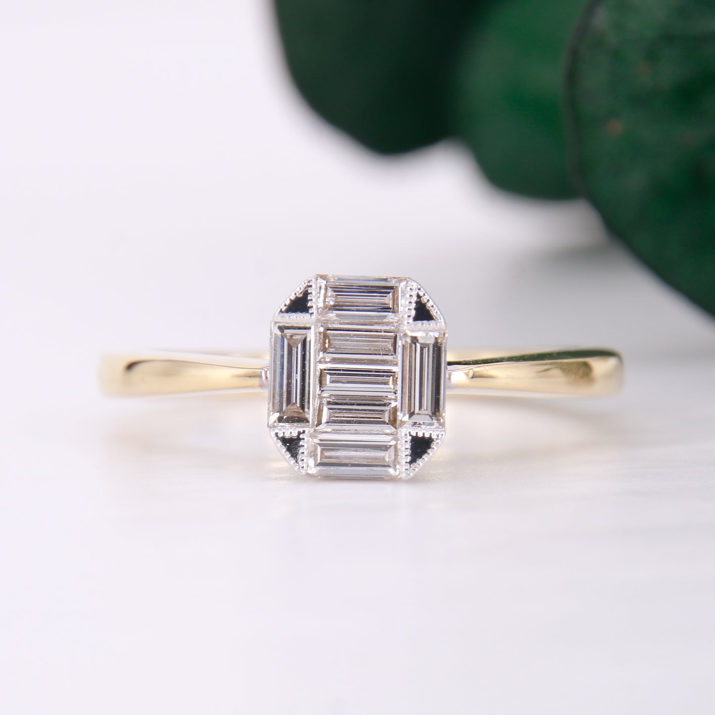 Pre-Owned baguette cut diamond cluster ring, featuring 7 stunning baguette cut diamonds set in a hexagonal shape. Perfect as a vintage inspired engagement ring.